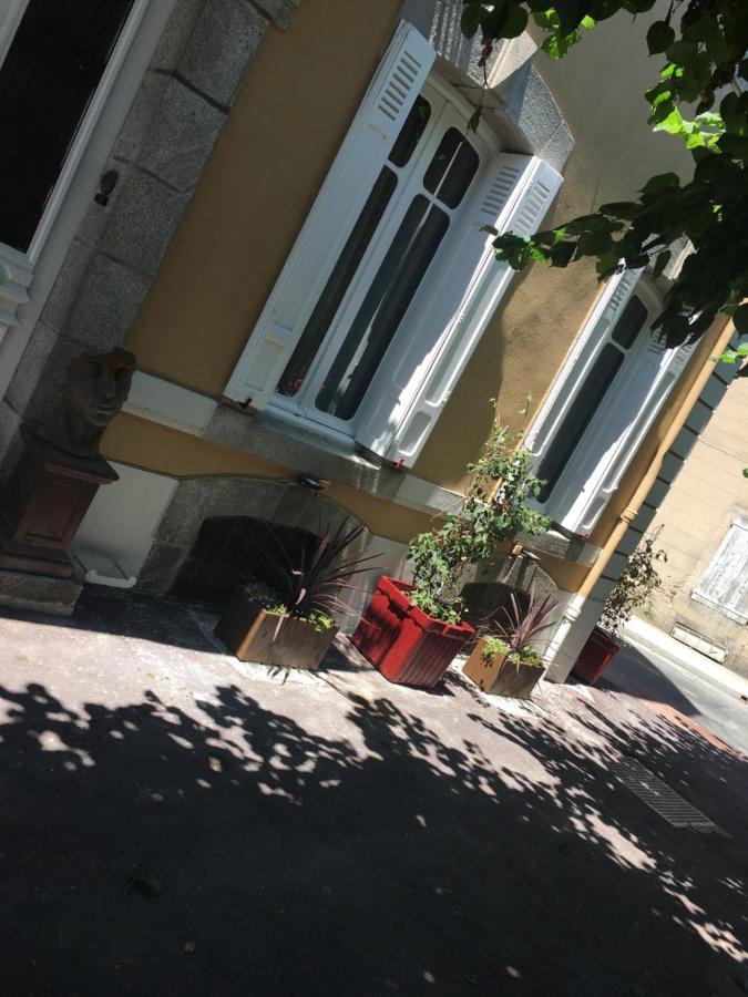 Guesthouse La Villae Mazamet Exteriör bild
